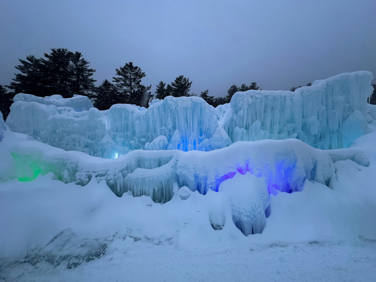 Ice castles attractions leap image